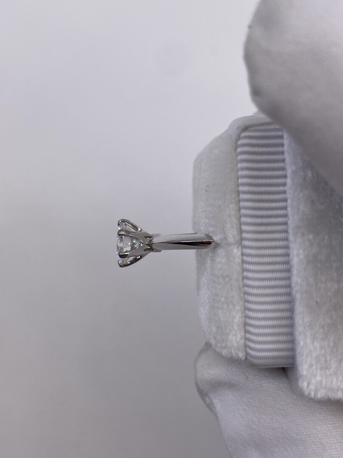 DIAMOND ENGAGEMENT RING ROUND SOLITAIRE E VS1 1.5 CT LAB CREATED GROWN PLATINUM