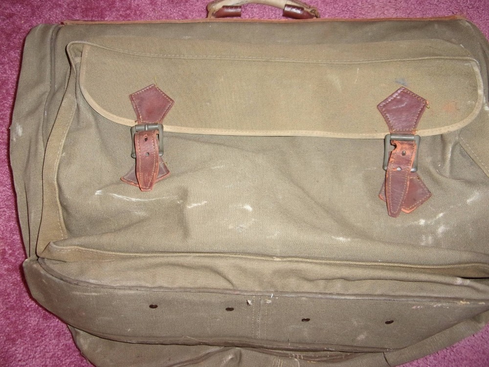 Vintage WW2 Large Garment Bag
