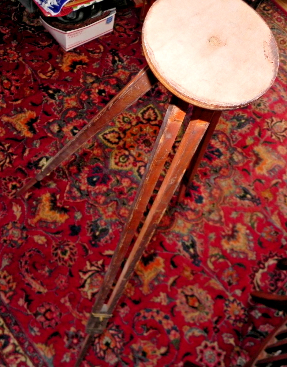 Antique/ Vintage-Survey/Level/Transit/CAMERA PHOTOGRAPHY-WOOD TRIPOD/Base Stand