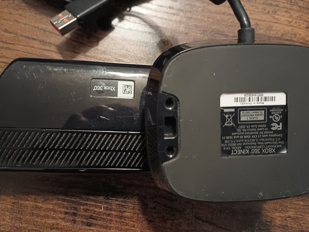 Microsoft Kinect Sensor for The Xbox 360 Gaming Console. Model 1414