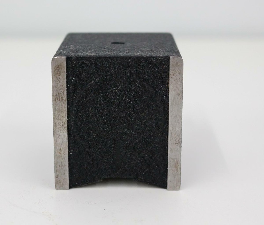 Thorlabs MB175 Heavy Duty Switchable Magnetic Base