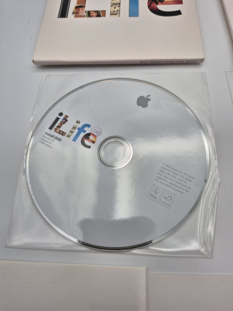 Apple Box Set OS X Leopard, iLife, iWork MB997Z/A 2009 Complete