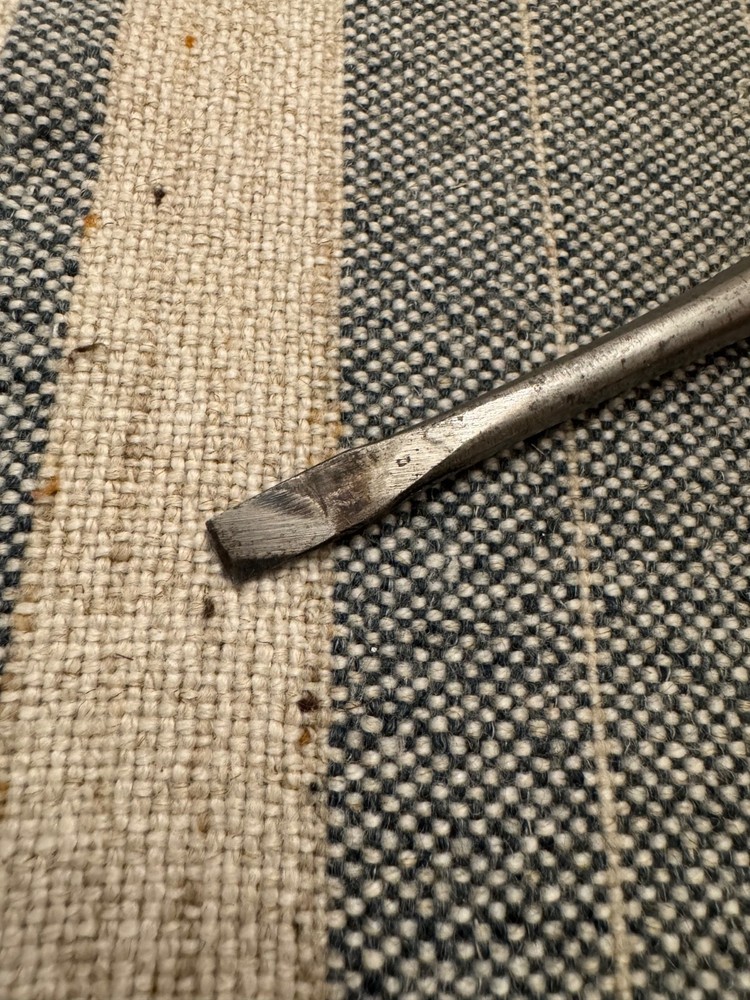Perfect Handle Old Split Wood Screwdriver - Small - Unmarked Old