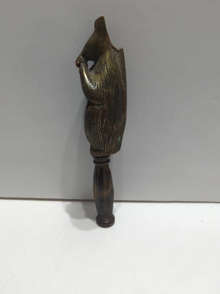 Beautiful Vintage Brass Or Bronze Squirrel Nut Cracker🔥🔥🔥🔥
