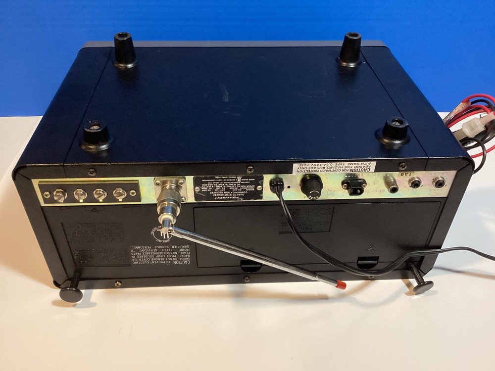 Realistic DX-300 Quartz Communication Base Station Ham RadioReceiver Untested