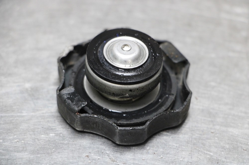 2008 Suzuki Boulevard M50B Engine Radiator Cap