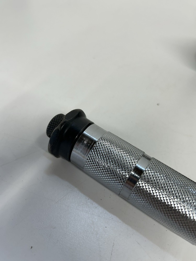 Adjustable Torque Wrench with Micrometer Settings ALLTRADE Case & Instructions