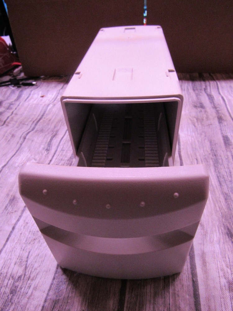 Feellowes Plastic 3.5 Computer Disc Storage Box, with Pull out Drawer