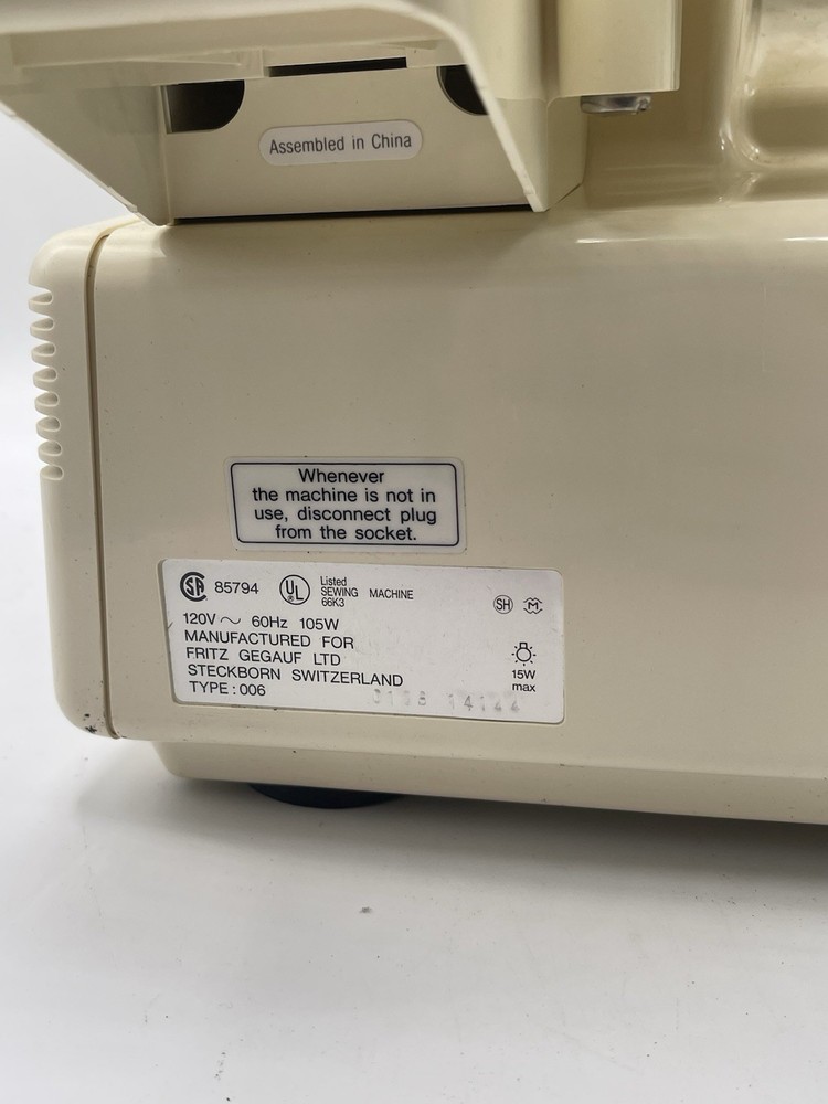 Bernette by Berninia Funlock 006D Sewing Machine, Accessories /Tested & Working