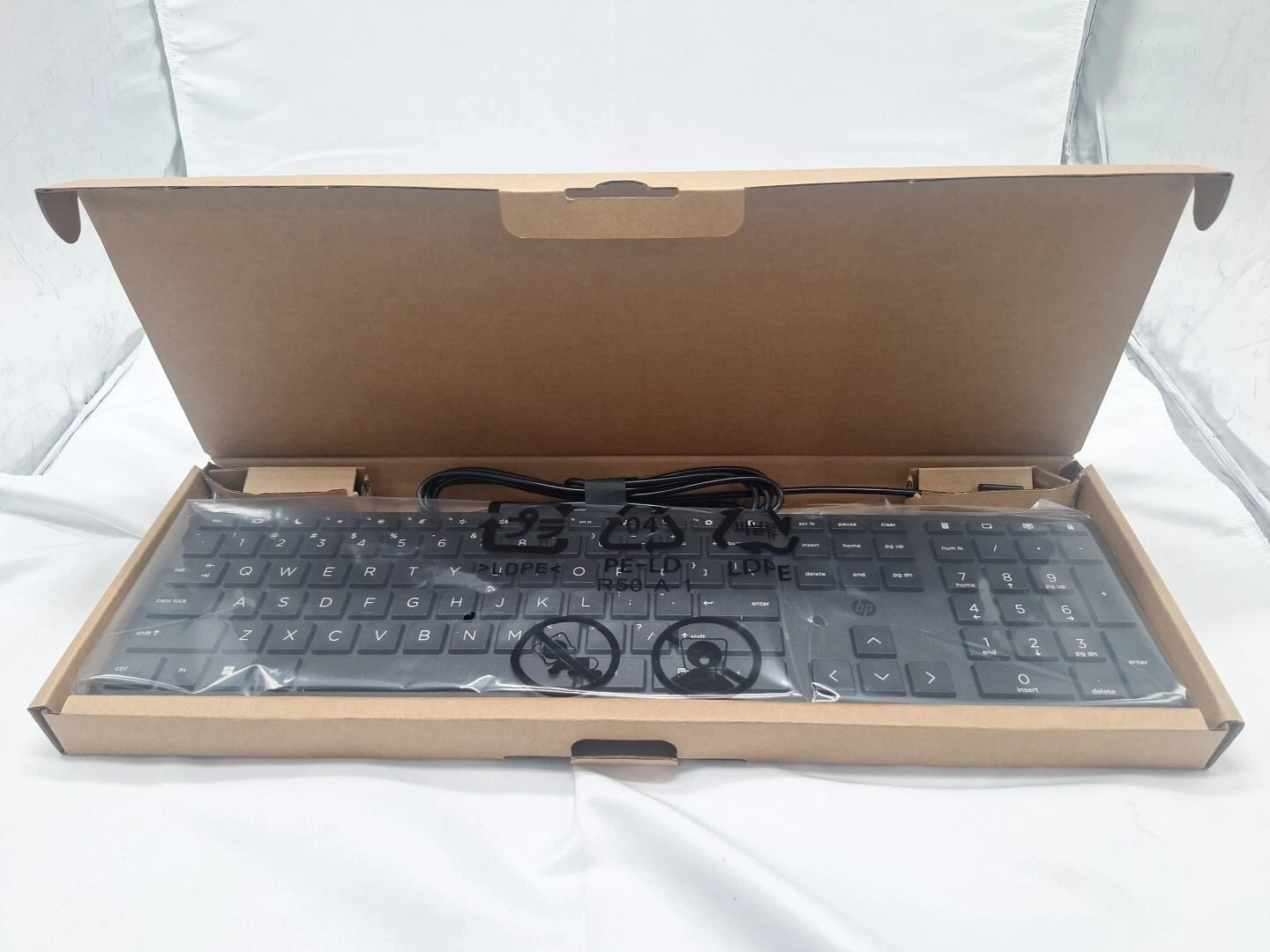 BRAND NEW HP Desktop 320K Slim Wired QWERTY Keyboard - Black - SEALED! OEM HP lz