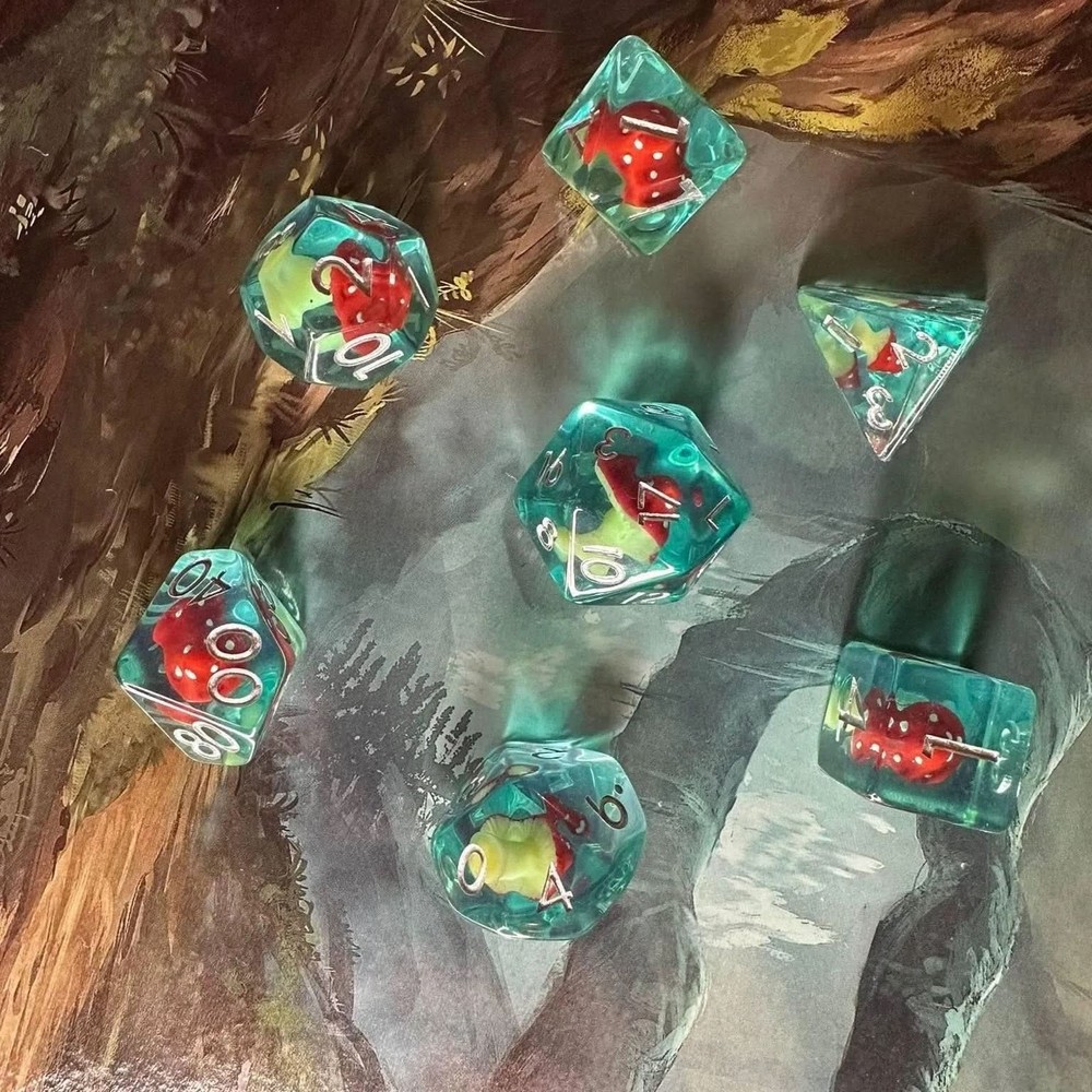 Mushroom Aqua Blue dice