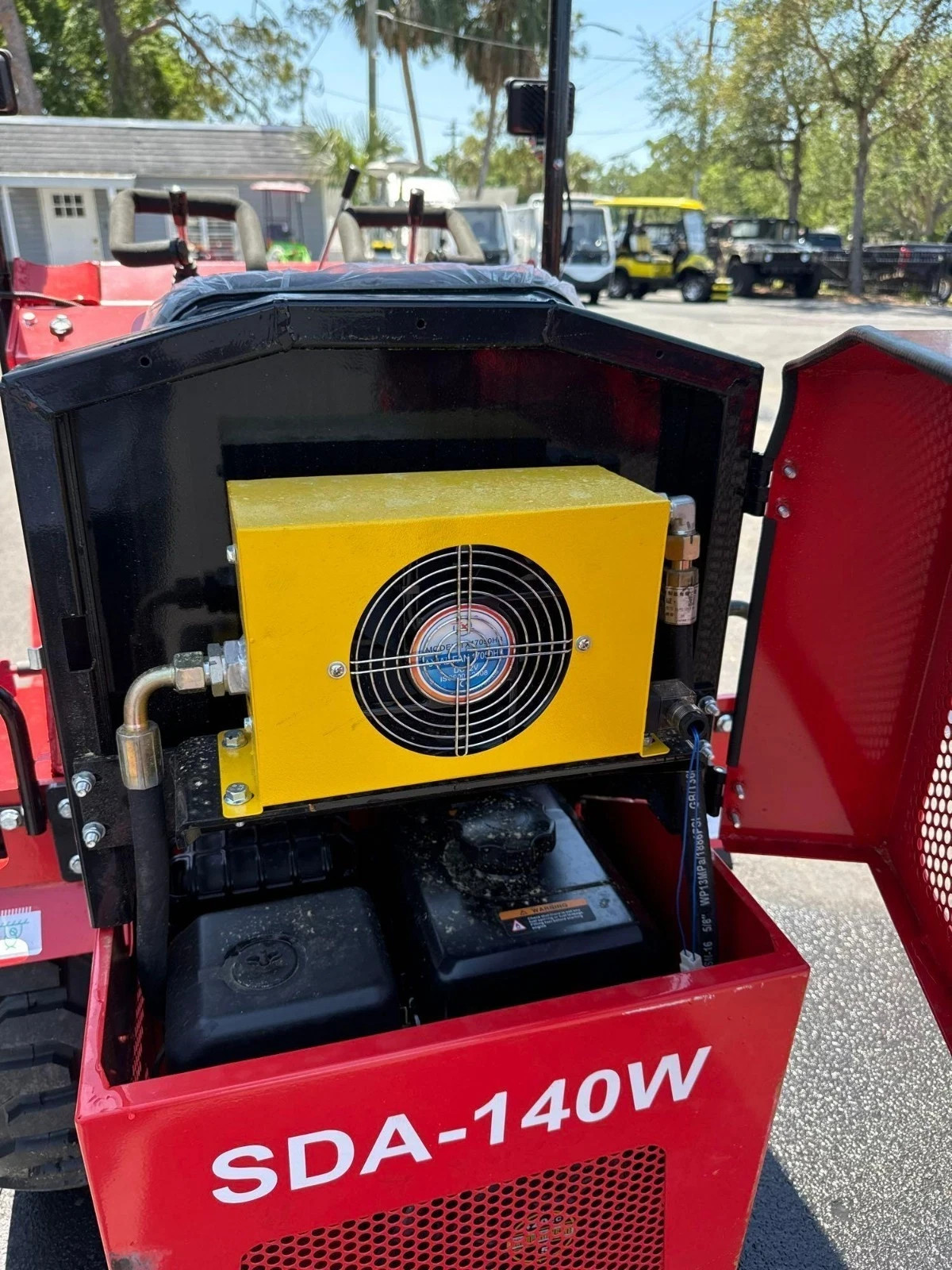 AGT SDA-140W mini skid steer compact wheel loader ride-on