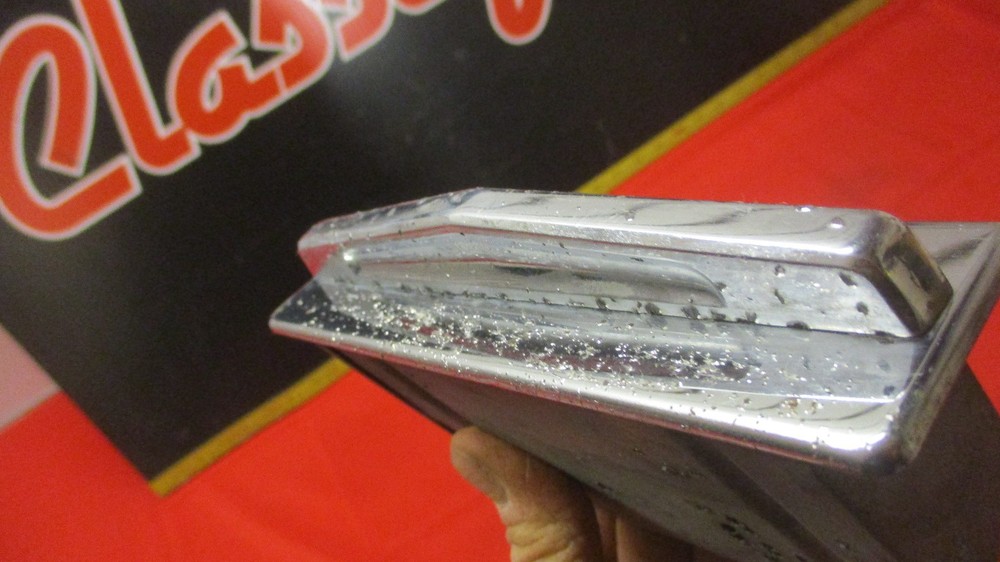 1955-1959 GMC DASH ASHTRAY WITH BRACKET DASH