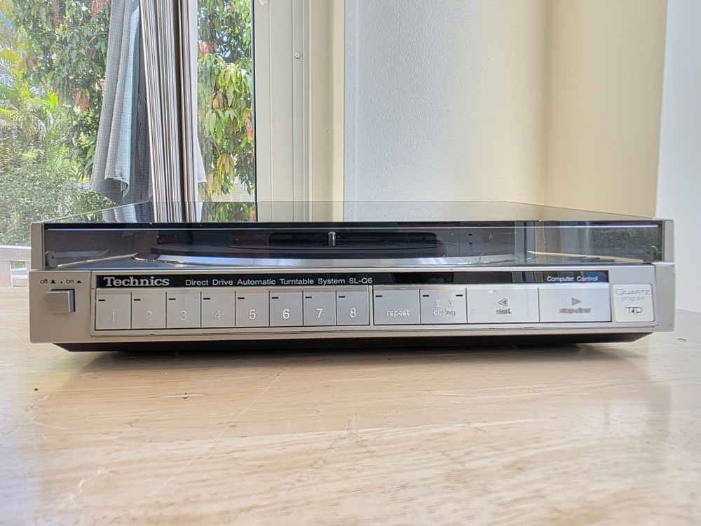 Technics SL-Q6 Direct Drive Automatic Programmable Quartz Turntable - Nice!
