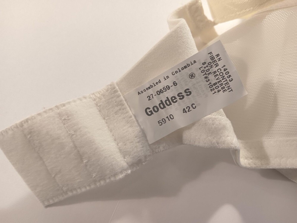 Goddess Elegance Lacy Underwire 5910 Bra NWT