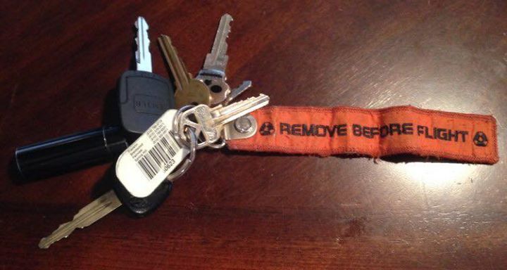 • BATTLESTAR GALACTICA • BSG • VIPER • REMOVE BEFORE FLIGHT • KEY RINGS •