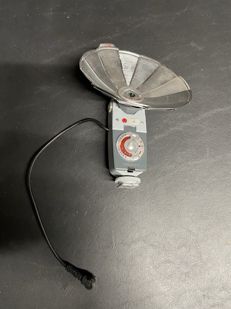 Vintage Sunset Bounce Flash Attachment