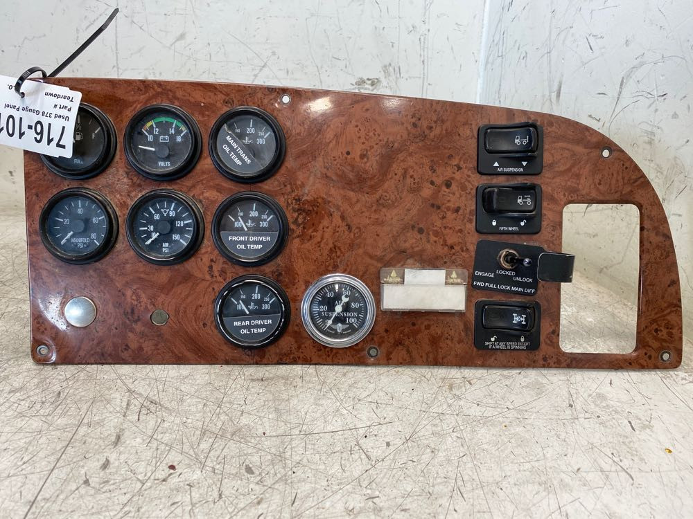2005 Peterbilt 378 Gauge Panel (716-10199)