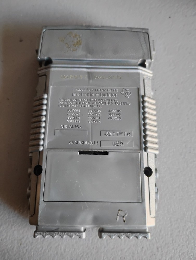 Vintage Texas Instruments DATAMAN CALCULATOR Used Untested