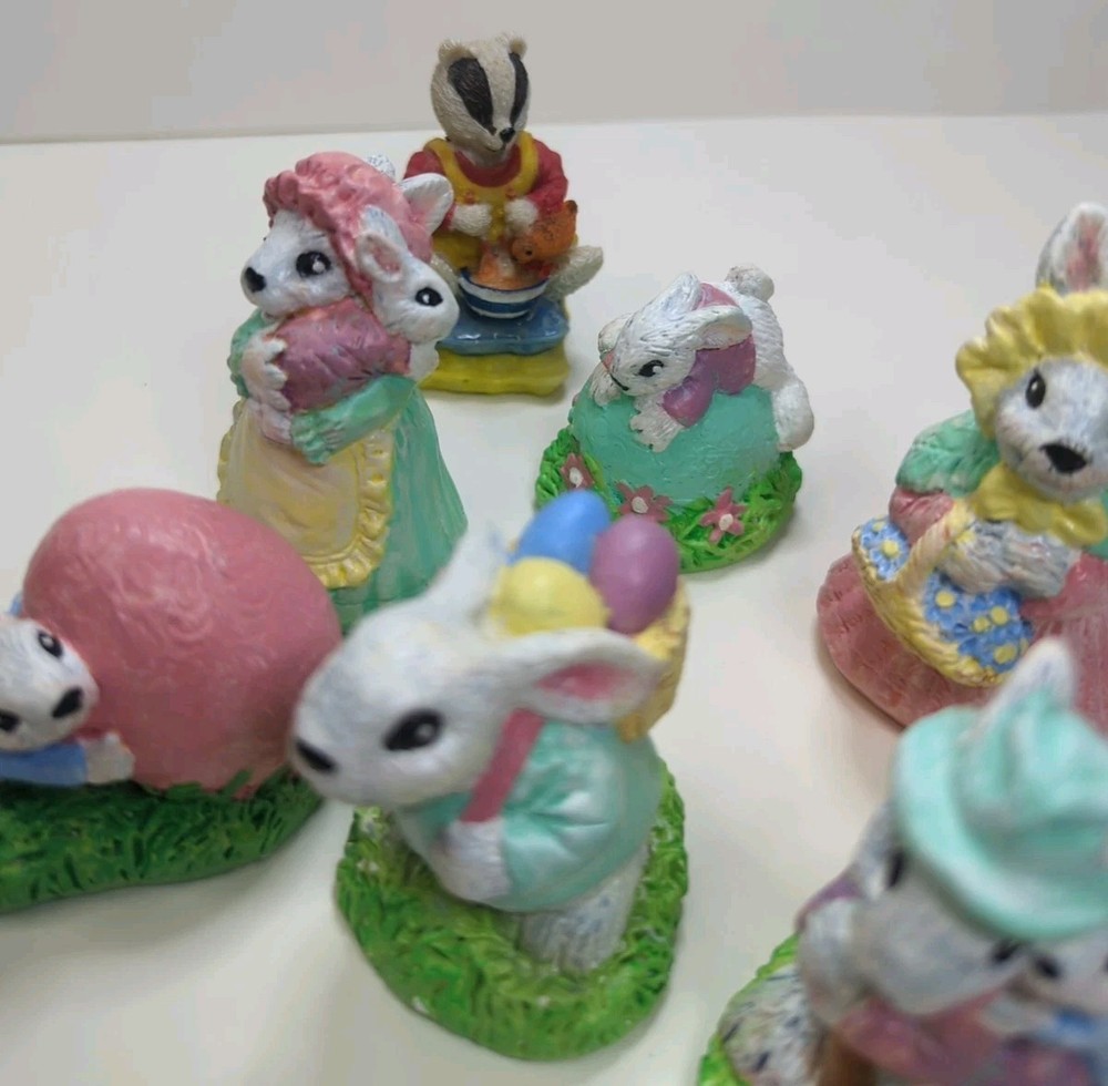 6 Vintage Easter Bunny Figurines Plus 1 Special Extra Read,👇