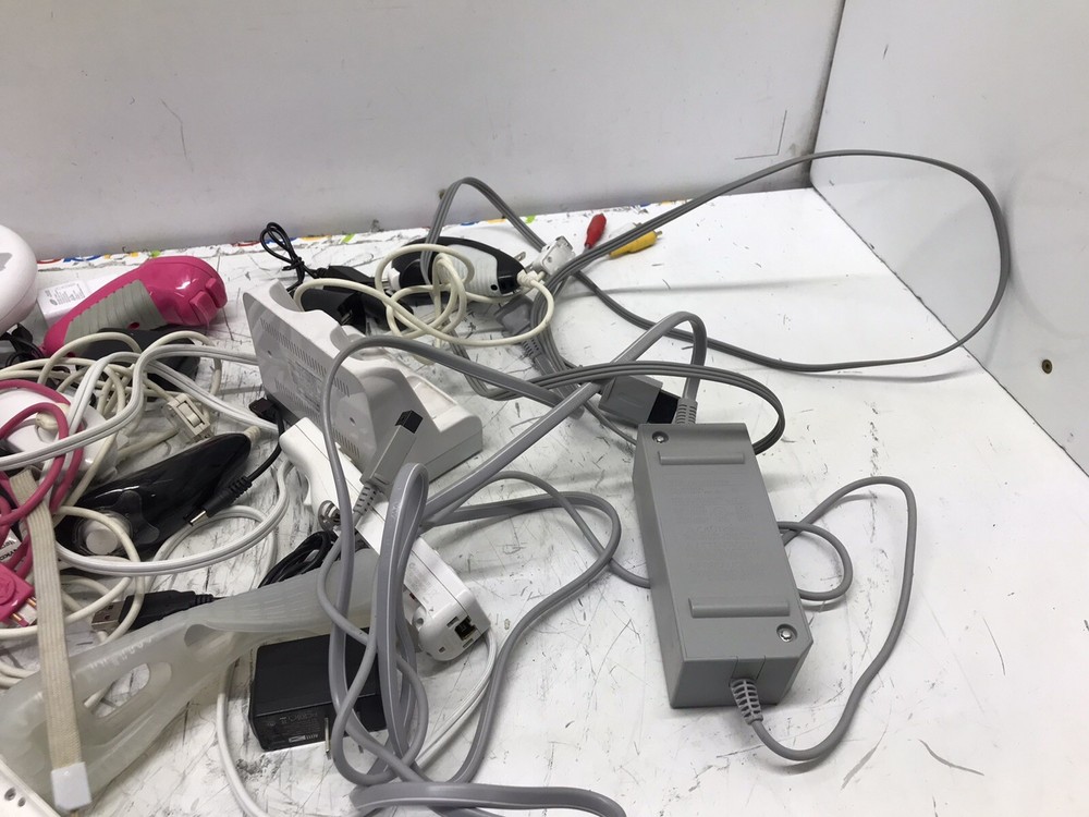 Misc Wii Parts Sold as Is UNTESTED