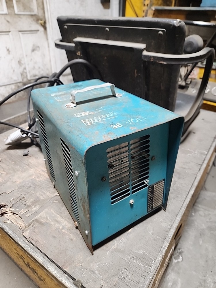 36 Volt Golfcart Charger