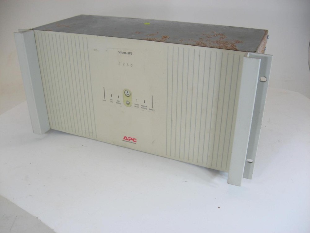 APC Rackmount UPS 1250RM Tested, Working, No Battery