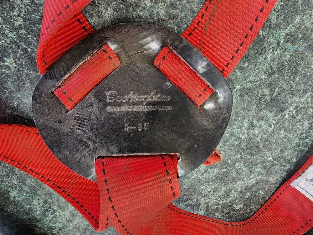 Buckingham Model Q603B4700 Size 2X 350 Lbs Harness