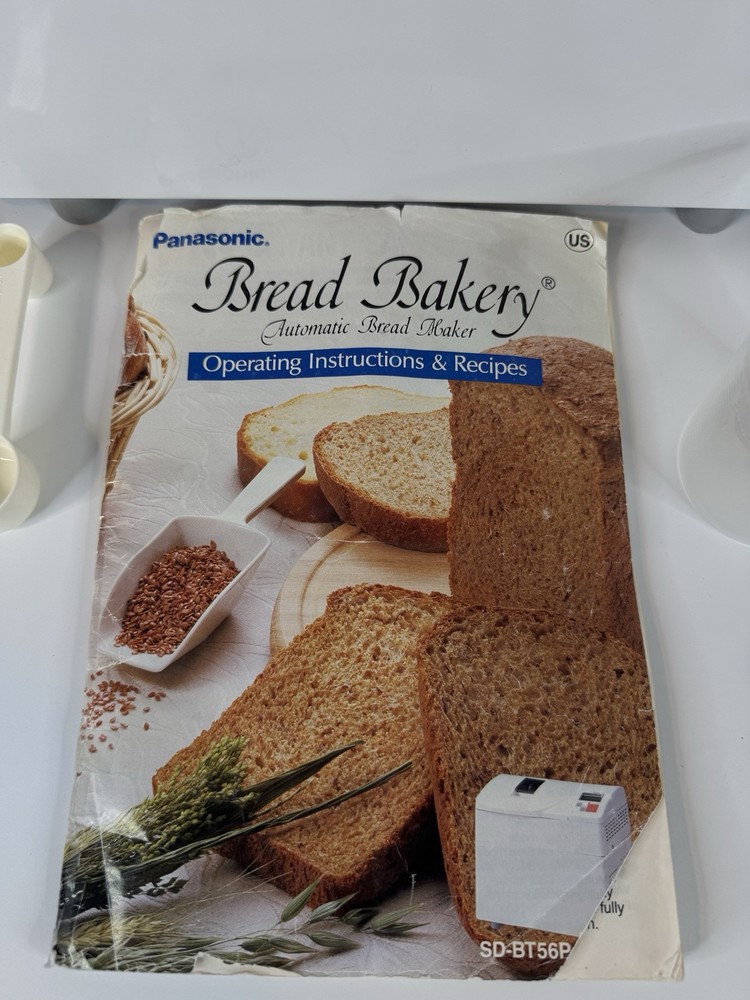 Panasonic SD-BT56P Automatic Bread Maker TESTED - COMPLETE