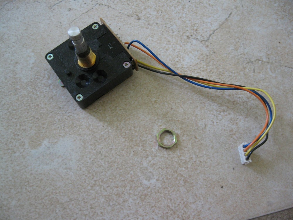 Kenwood TS-440S VFO ENCODER in Excellent shape and working as it should