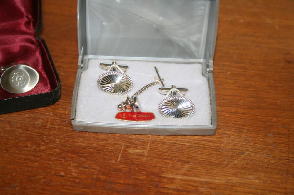 2 x Vintage Cufflink Sets with Boxes ~VGC (SC17)