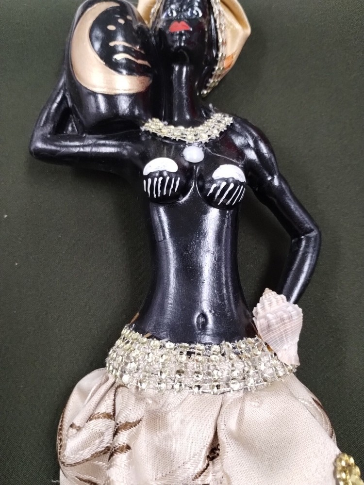 Oshun Statue