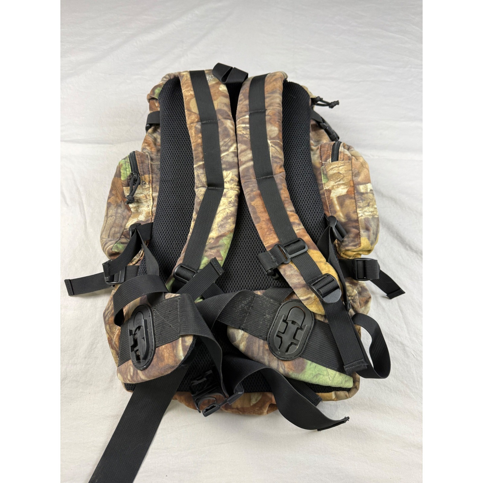 The Bagmaker Boise ID Advantage Camo Hunting Backpack