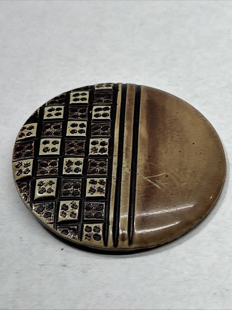 Vintage Celluloid Button Dice And Lines Design