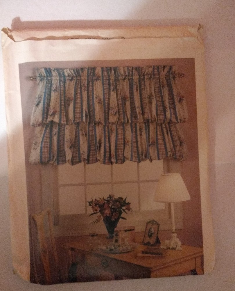 McCall's 629 Window Essentials Curtains