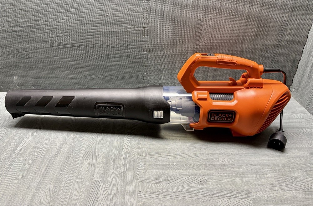 Black+Decker Corded Leaf Blower USED 450 CFM Blower (Read Description)