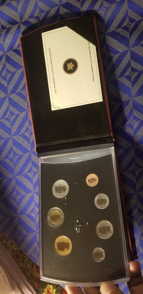 Canada 2011 Specimen Set Having Grey Owl Loon Dollar Outer Box Missing