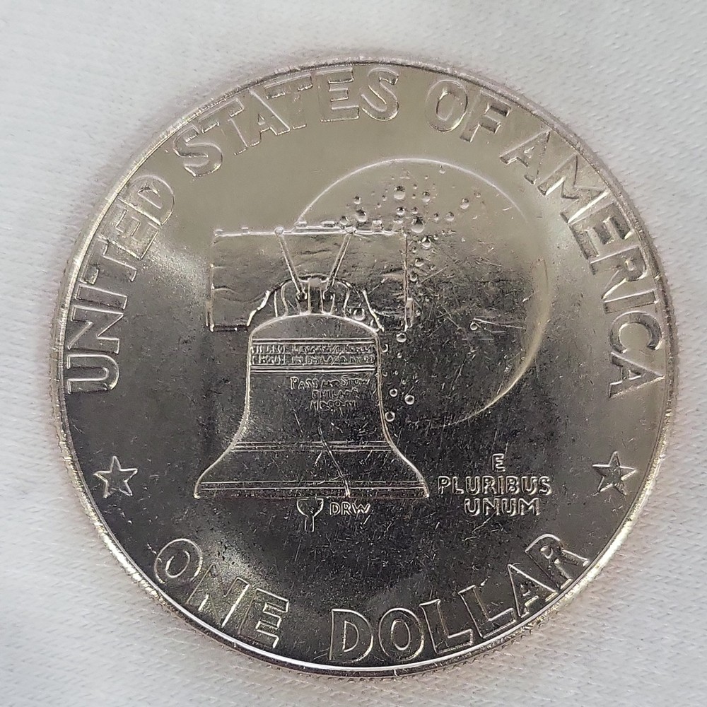1976 D Type 1 Bicentennial Ike Dollar in BU Condition