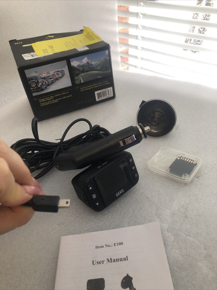 MINT GEKO E100 Dash Cam - Black