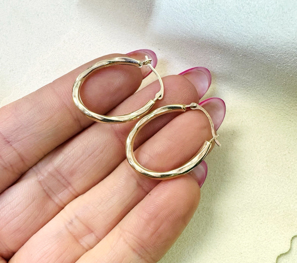 .90" Twisted Oval Solid 10K Yellow Gold Hoop Earrings