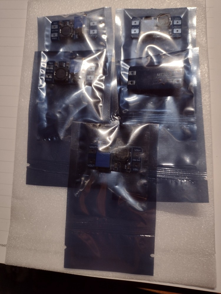 5xpcs MT3608 DC-DC Step Up Power Module Booster 2A Power Module - new