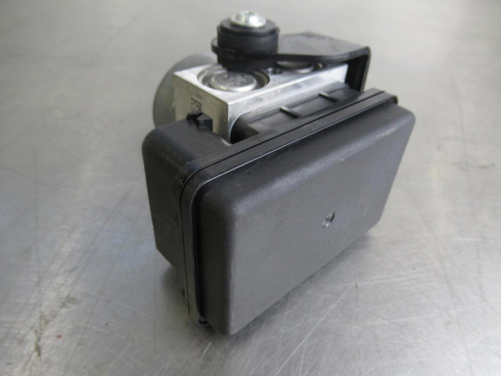 EB1401 2022 22 DUCATI HYPERMOTARD 950 ABS MODULE PUMP