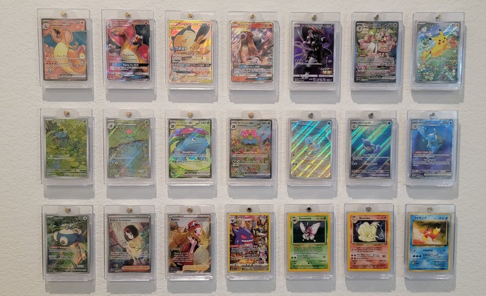 2 Pack Magnetic One Touch Case Display Wall Mount Stand