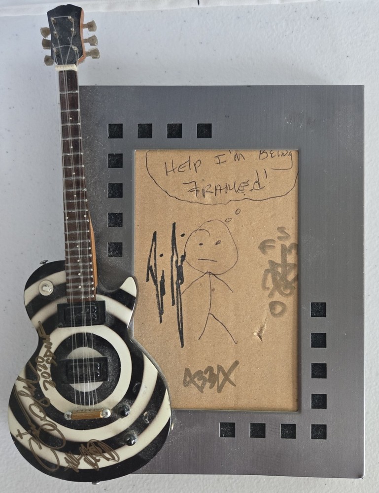 Rare Zakk Wylde Signed Mini Guitar Frame w/Black Label Band Autographs in Frame