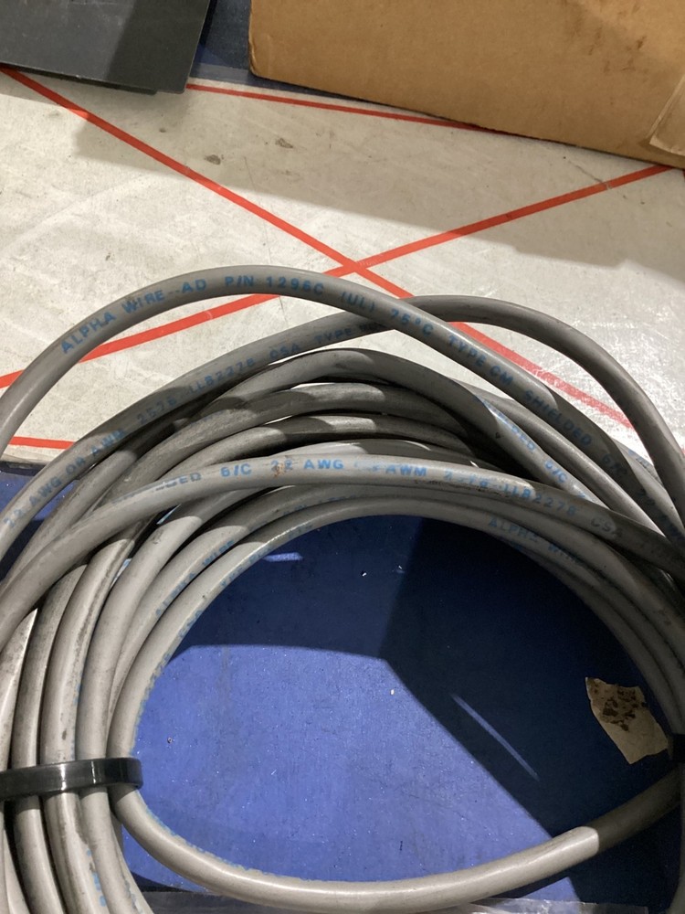 CASTELL INTERLOCKS STOP24 TRAPPED KEY SAFETY SWITCH USED