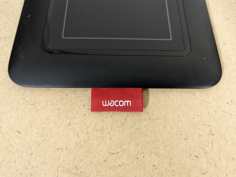 WACOM CTL-460/K Bamboo Pen *Tablet Only*