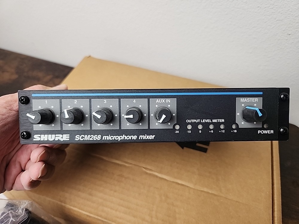 Shure SCM268 4-Channel Microphone Mixer EUC Tested