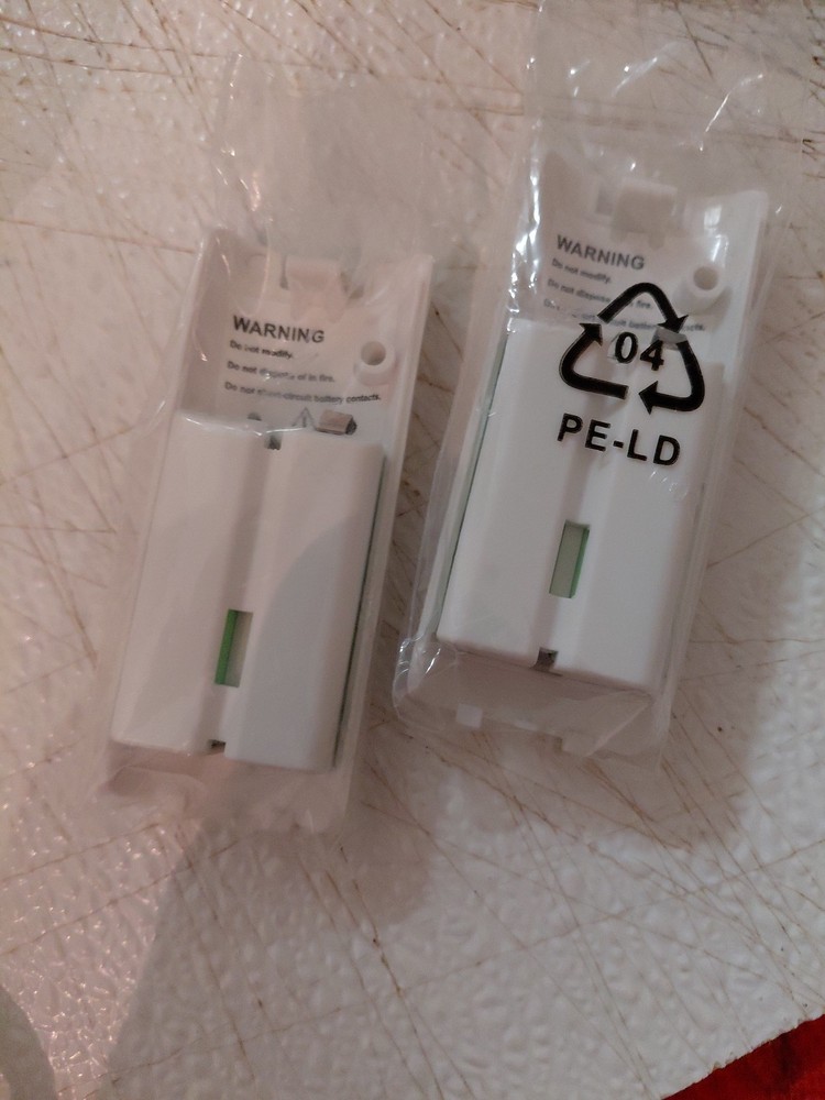 Wii Rechargeable Battery Pack + Usb Cable (Nib)