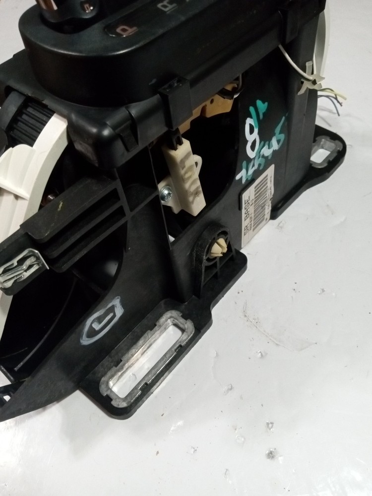 2006-2010 Ford Explorer Automatic Floor Gear Shift Shifter Assembly OEM