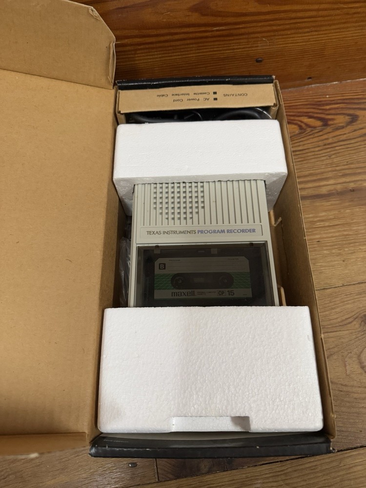 Vintage Texas Intruments Program Cassette tape Recorder Model PHP2700 1980 gray